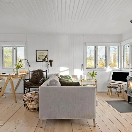 Дом отдыха 30406-odder-tranevej-41 *